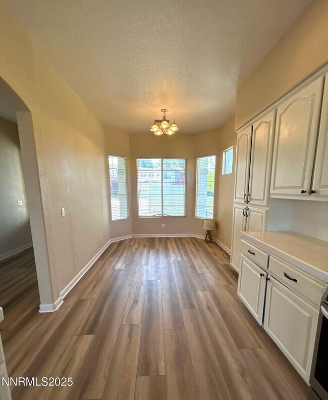 Building Photo - 1484 Cloud Peak Dr