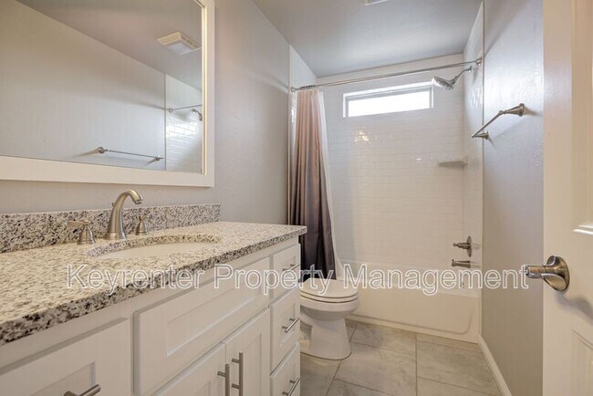 Building Photo - 15121 SE 56th St