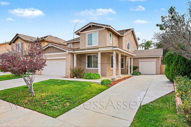 Building Photo - Inviting 4-Bed, 3-Bath Home In Sunny Winchester!