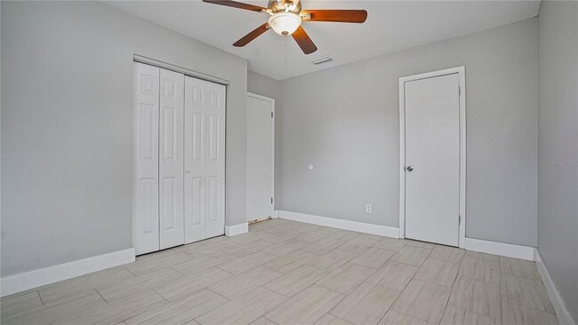 Building Photo - 2992 Chantilly Ave