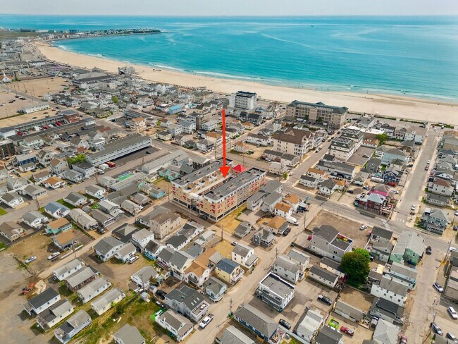 Building Photo - 128 Ashworth Ave