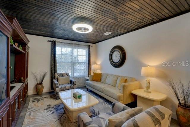 Building Photo - 209 W Olympia Ave