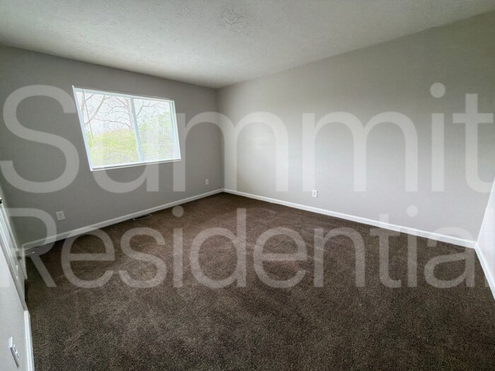 Building Photo - 3716 Rock Maple Dr