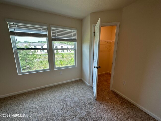 Building Photo - 110 Java Ln