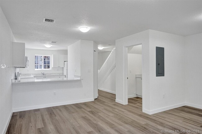 Building Photo - 58 SW 3rd Ct
