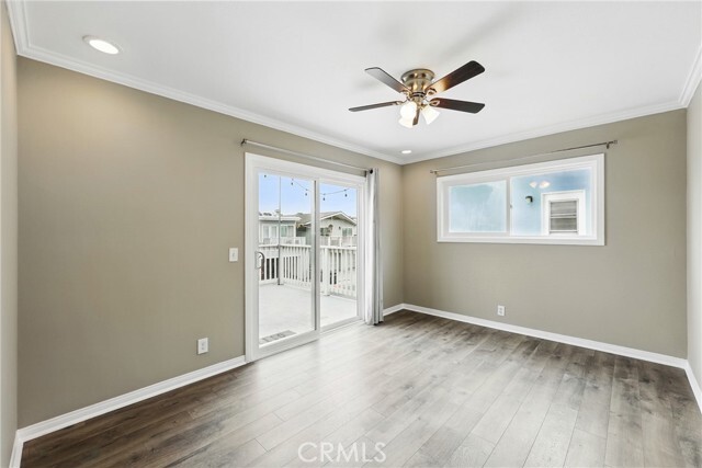 Building Photo - 5012 Seashore Dr
