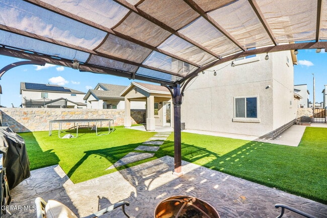 Building Photo - 15112 Purpose Ave