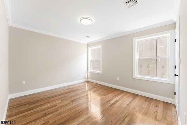 Building Photo - 208 Atlantic St