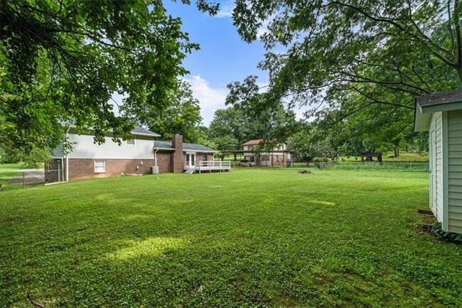 Building Photo - 5146 Bramblewood Dr