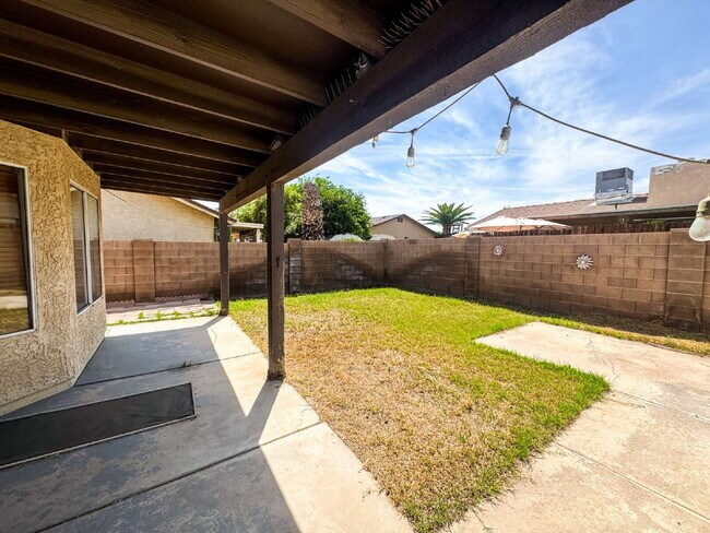 Building Photo - "Newly Renovated 3-Bedroom, 2-Bathroom Pool Home in Rancho Sereno!"