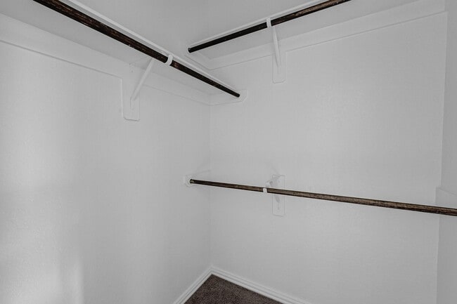 Building Photo - 2403 Dovetail Park Ln