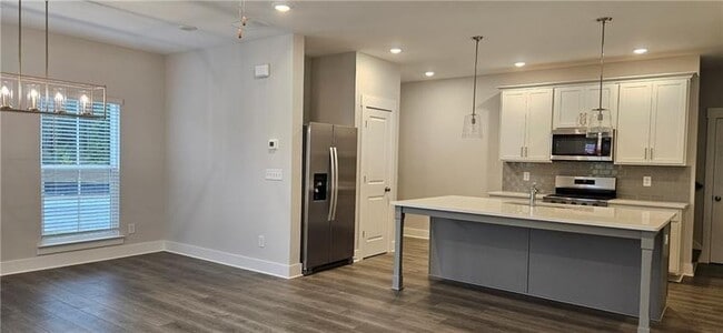 Building Photo - 1727 Prospect Wy