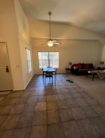 Building Photo - 2510 W MacArthur Blvd