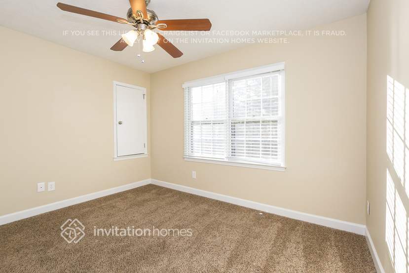 Building Photo - 297 Old Hickory Way