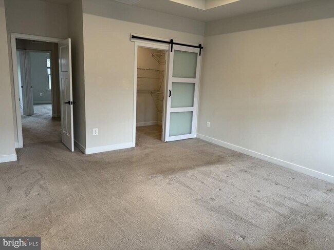 Building Photo - 10323 Quillback St