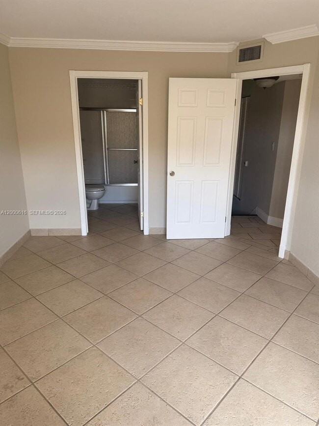 Building Photo - 8510 NW 3rd Ln