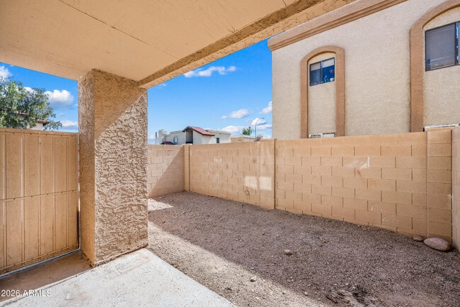 Building Photo - 2650 E McKellips Rd