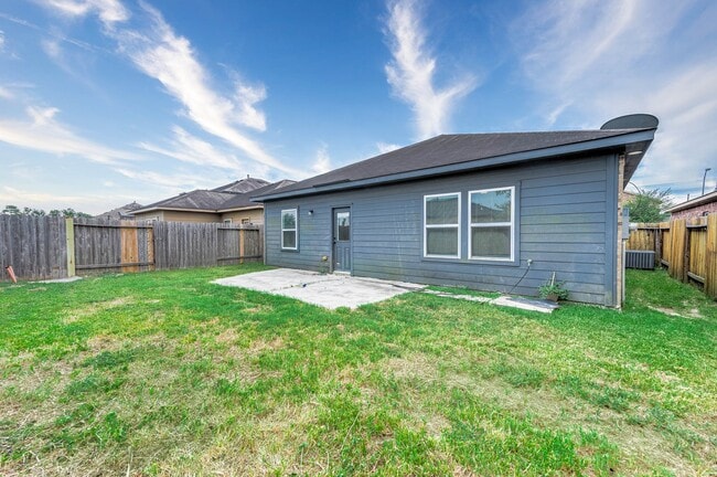 Building Photo - 7631 Retama Terrace Ln