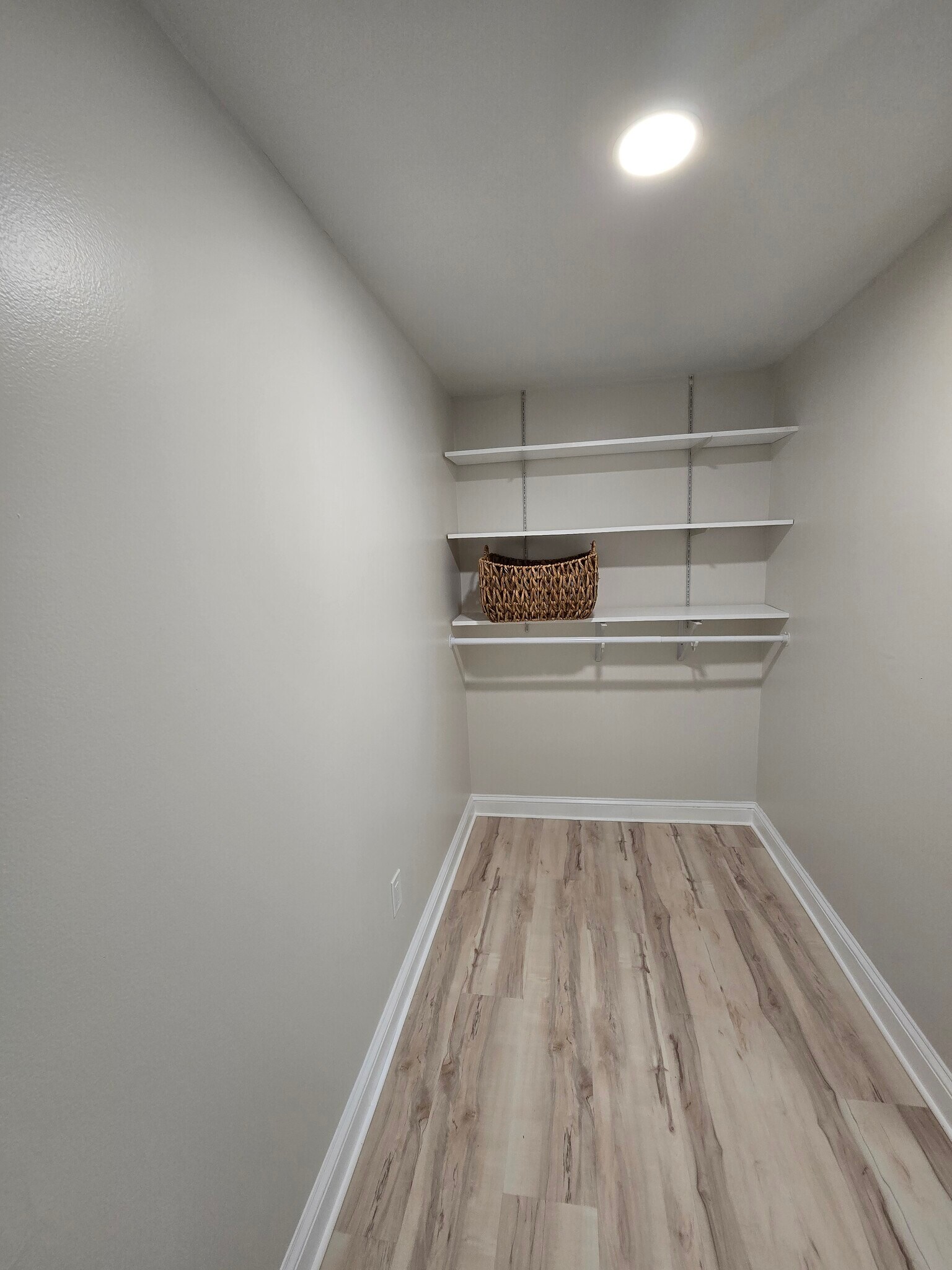 Building Photo - 271 Hudson Ave