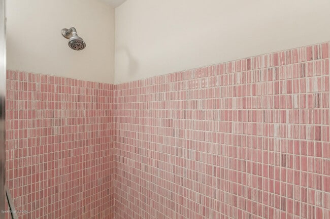 Building Photo - 55 Sea Park Blvd