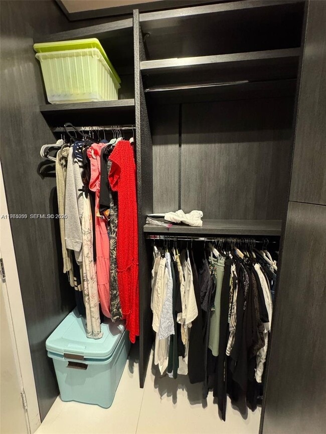 Building Photo - 17121 Collins Ave