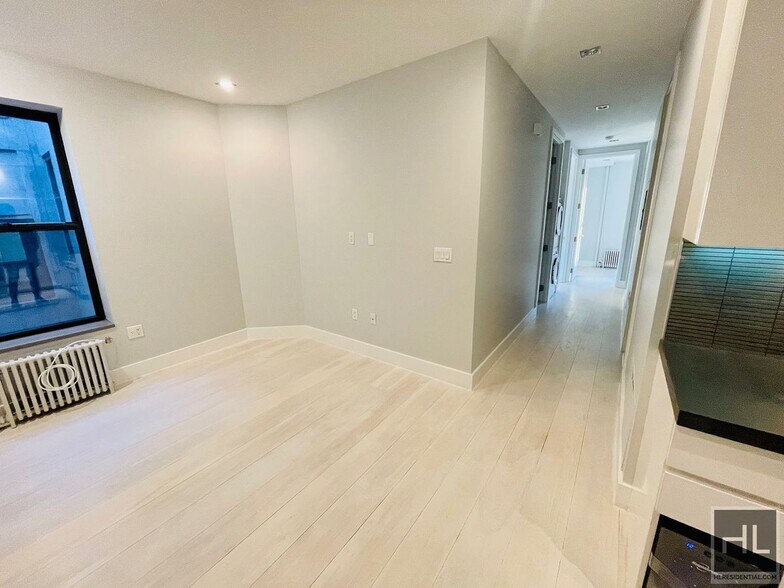 Building Photo - Stanton Street