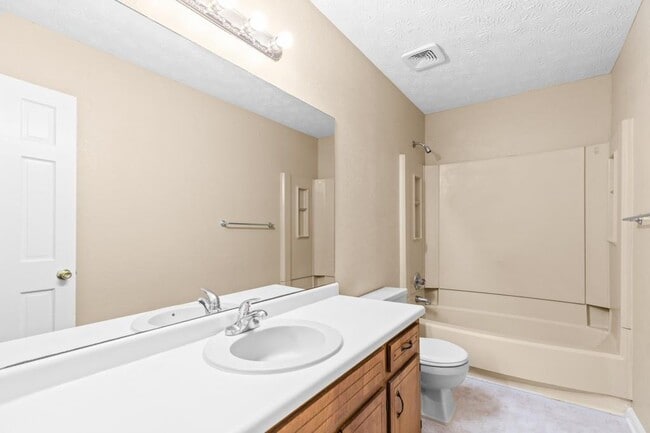 Building Photo - 375 Dixie Ct