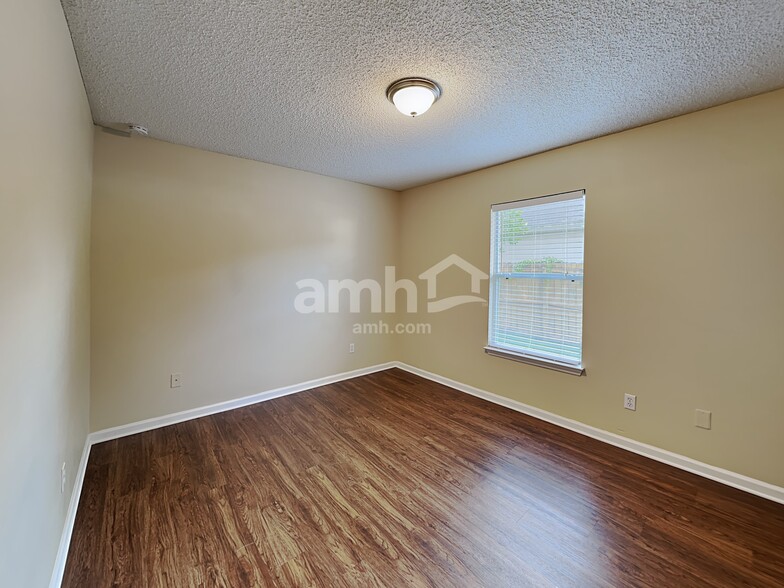 Building Photo - 2931 Plum Orchard Dr