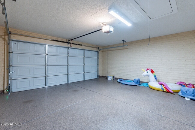 Building Photo - 16602 N 66th St