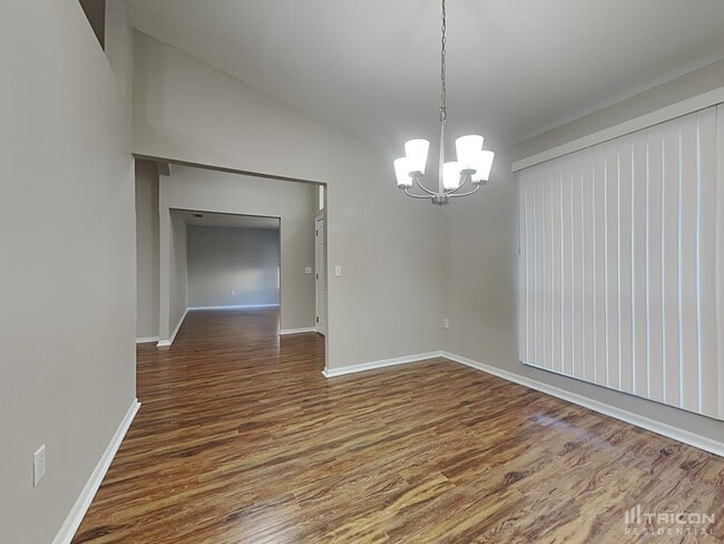 Building Photo - 415 Carriage Crossing Cir