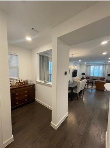 Building Photo - 504 Harmon Dr