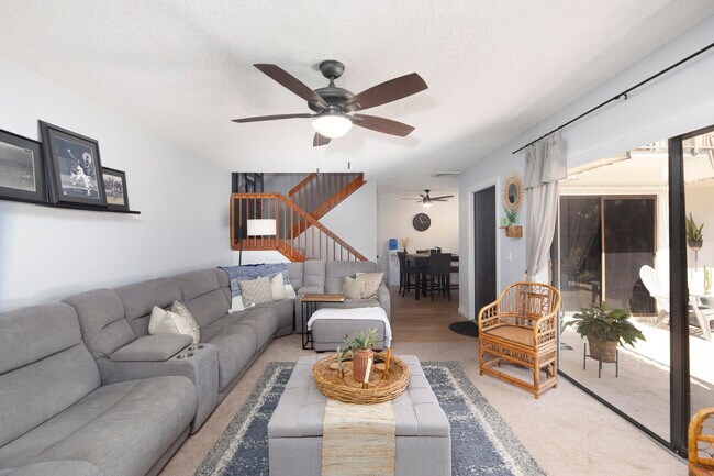 Building Photo - 2980 SW Sunset Trace Cir