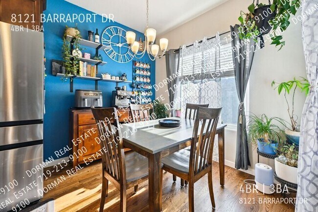 Building Photo - 8121 Barraport Dr
