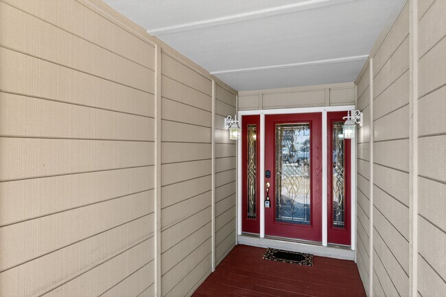 Building Photo - 4790 Discovery Point