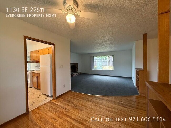 Building Photo - 1130 SE 225th-