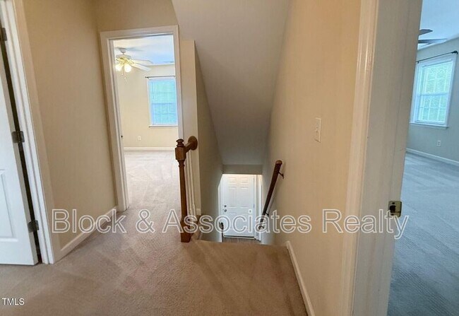 Building Photo - 404 Springside Dr