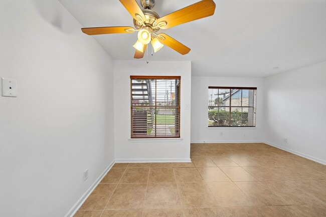 Building Photo - 2828 61st St