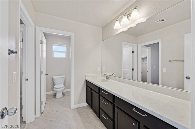 Building Photo - 719 Orchard Course Dr
