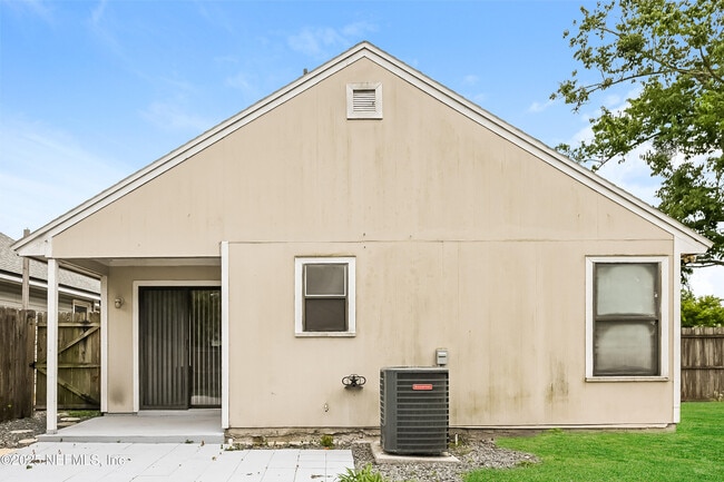 Building Photo - 1267 Suffolk Pl