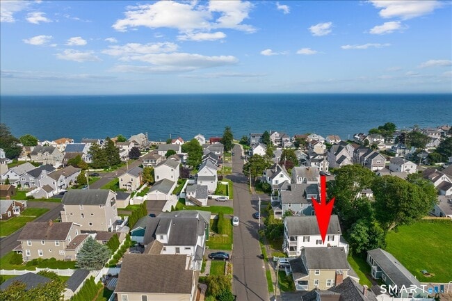 Building Photo - 17 Clinton St