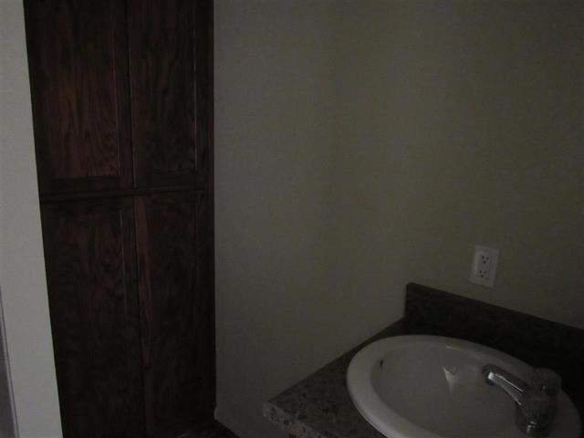 Building Photo - NICE 3 BEDROOM CONDO IN SUNSET MOUNTAIN VILLAS!