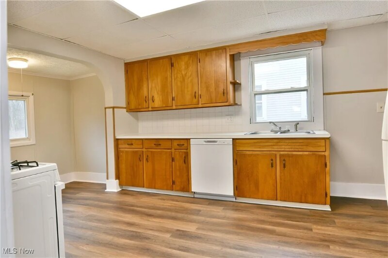 Building Photo - 2785 Deforest Rd SE