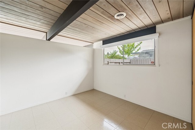 Building Photo - 5112 E Valencia Dr