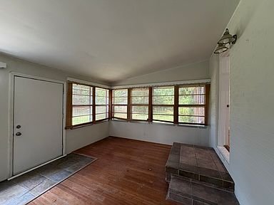 Building Photo - 1 Murray Hill Dr