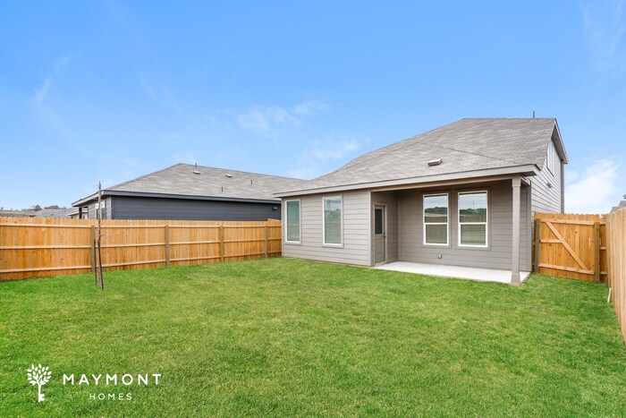 Building Photo - 4052 Shaw Tree