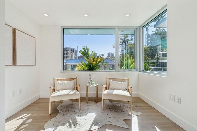 Building Photo - 1343 4th St