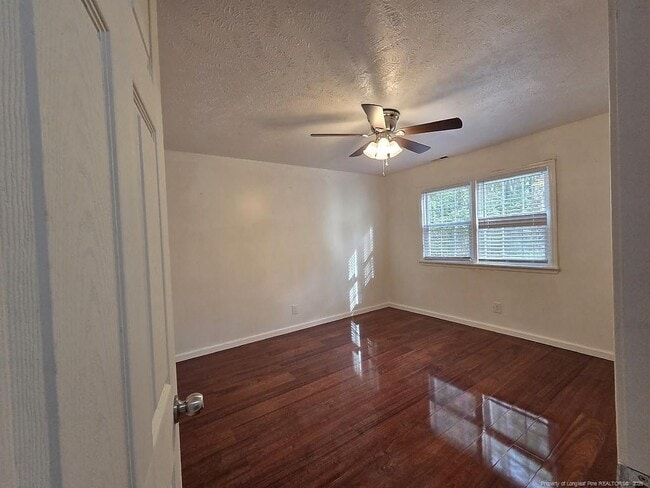 Building Photo - 2532 Sourwood Dr