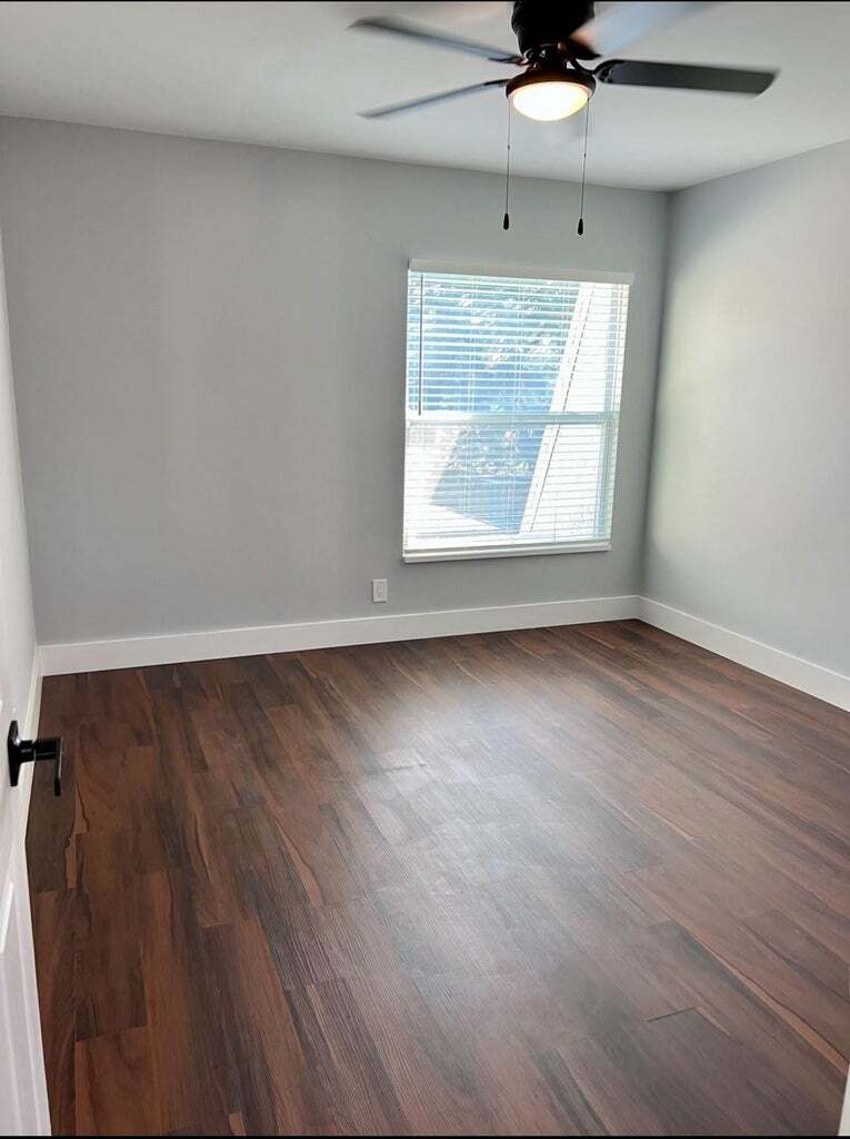 Building Photo - 314 Sunshine Dr