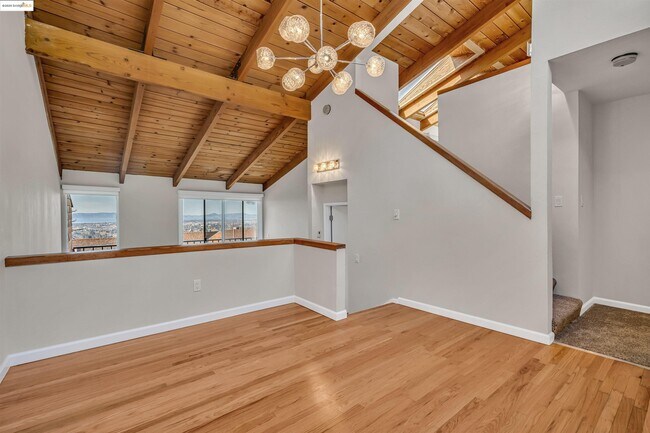 Building Photo - 57 Sereno Cir