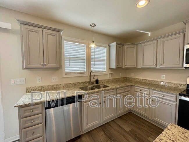 Building Photo - 1 Belle Ct